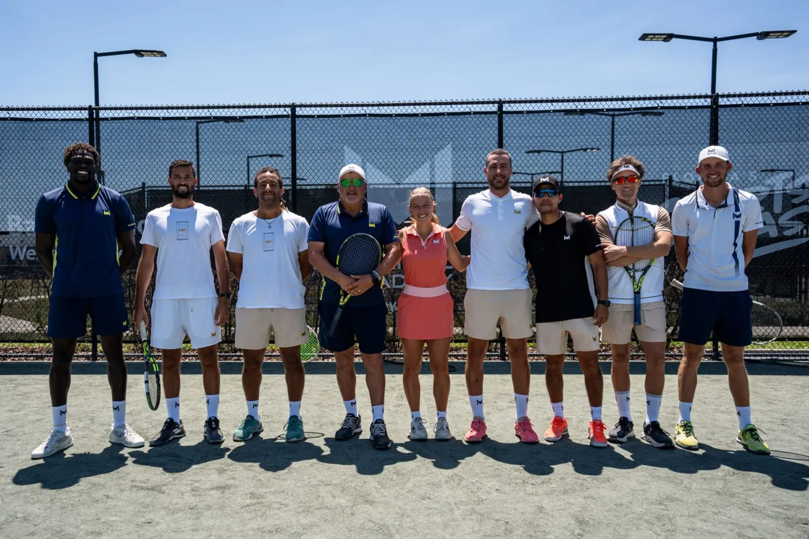El equipo de entrenadores de tenis de la Mouratoglou Academy Zephyrhills en Florida